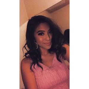 Meet your Posher, Leah